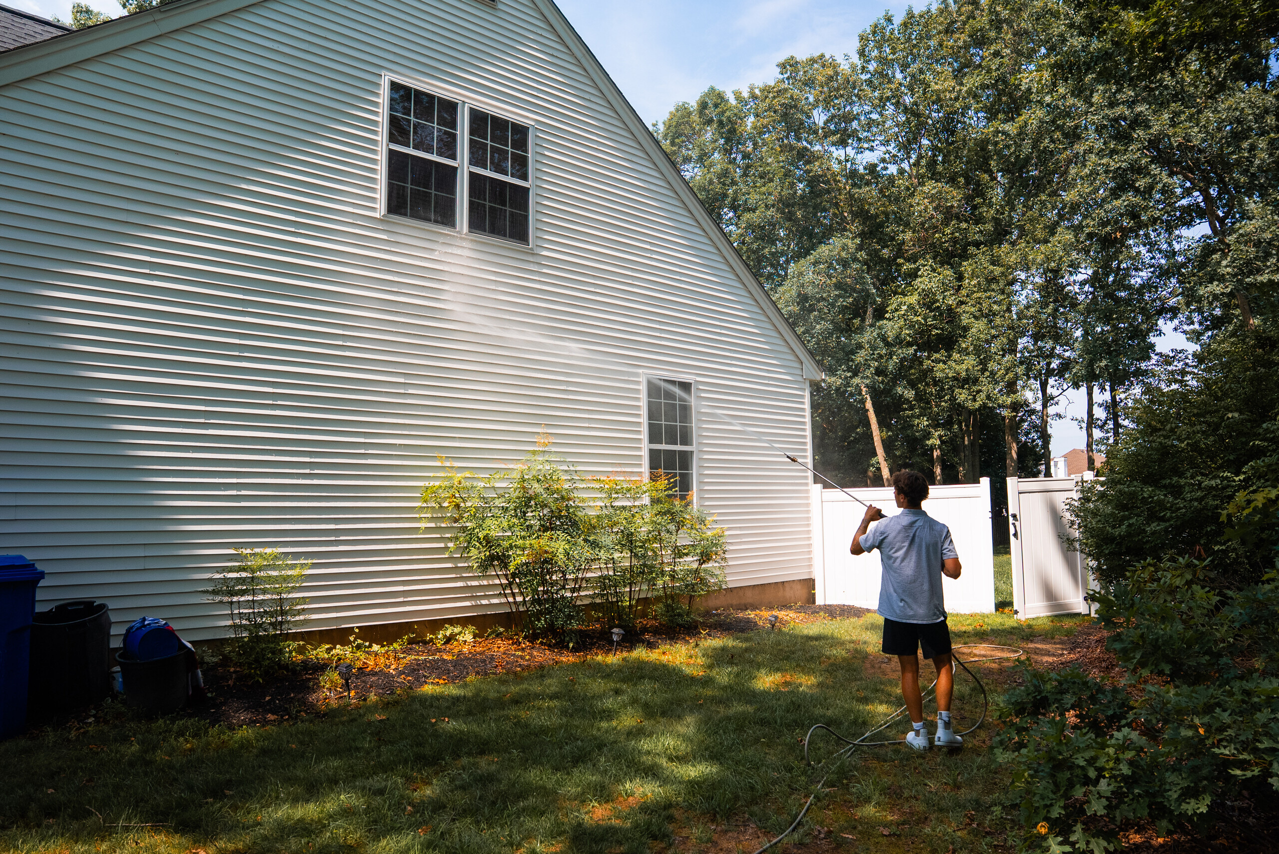 Washing the side of a house in Monmouth County NJ